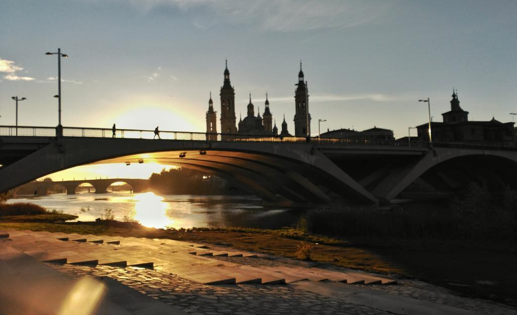 Ferienwohnung Mirador Del Ebro Saragossa Exterior foto